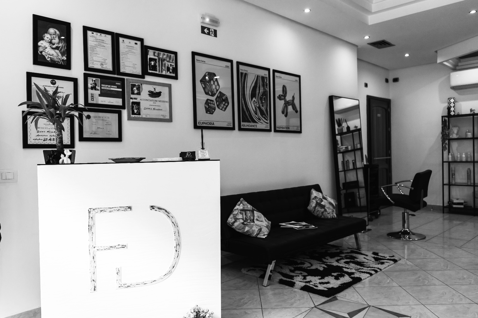 Salone 4