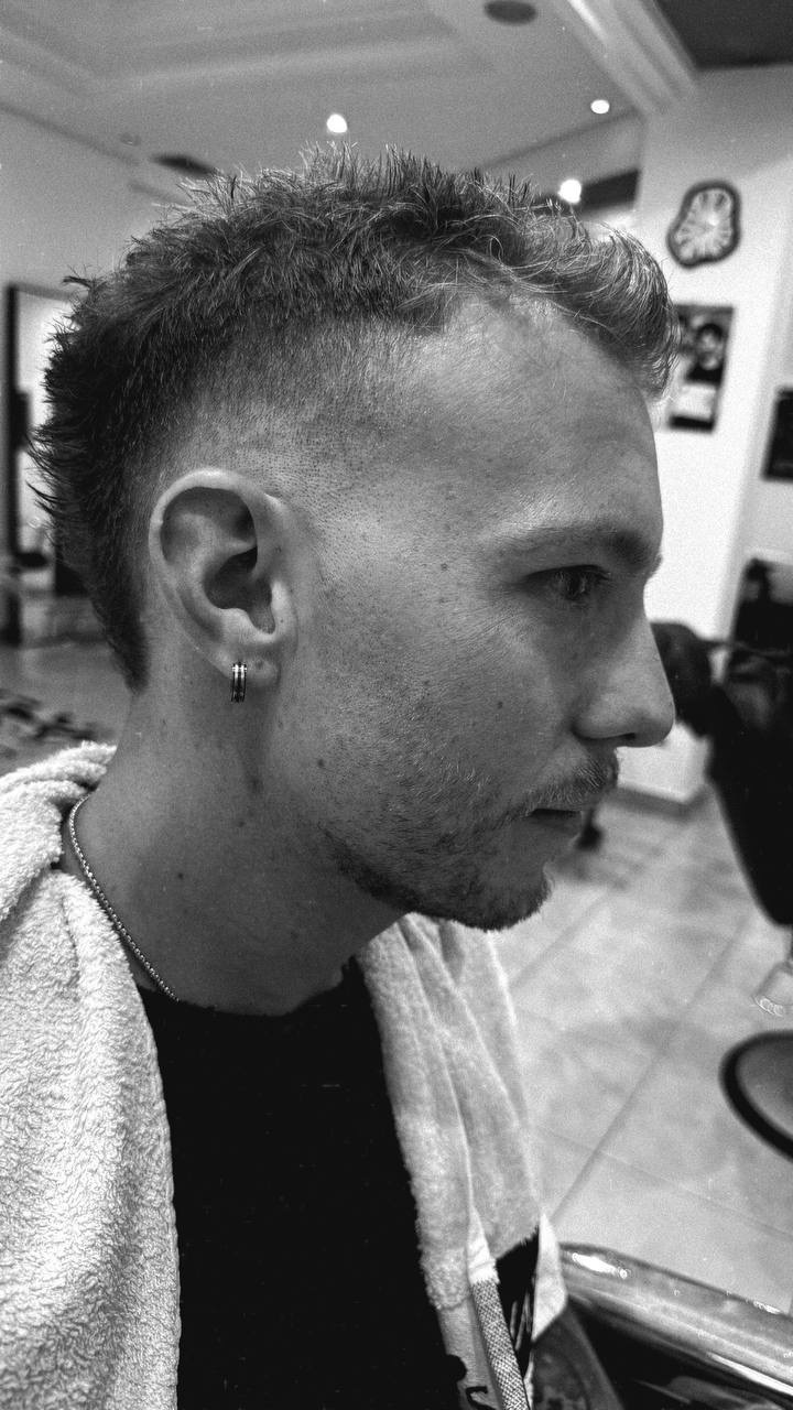 Uomo 8